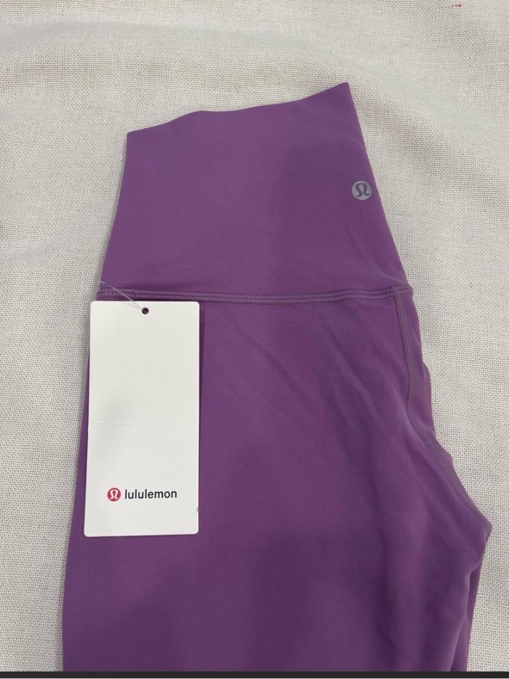 Lululemon Women's High-Rise Purple cropped leggings